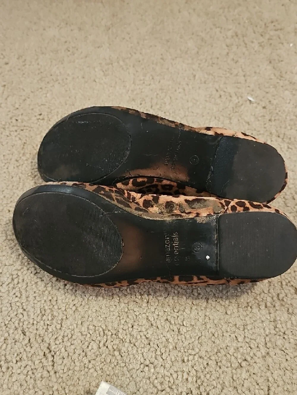 Amazon Essentials Leopard Ballet Flats in Tan and Black